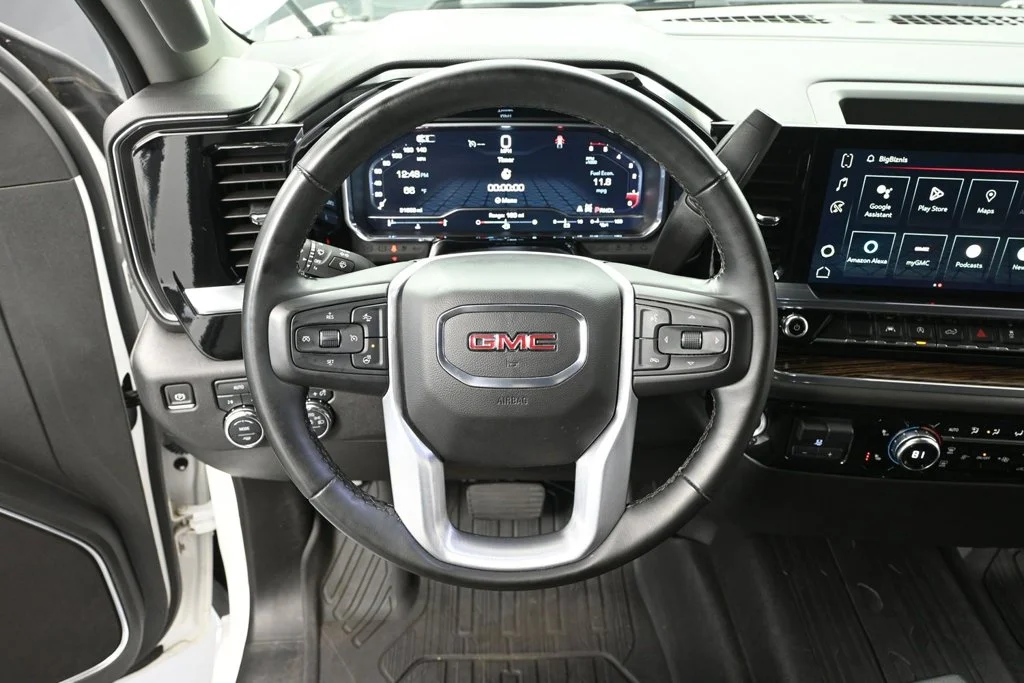 Certified Used 2024 White GMC Elevation image 19