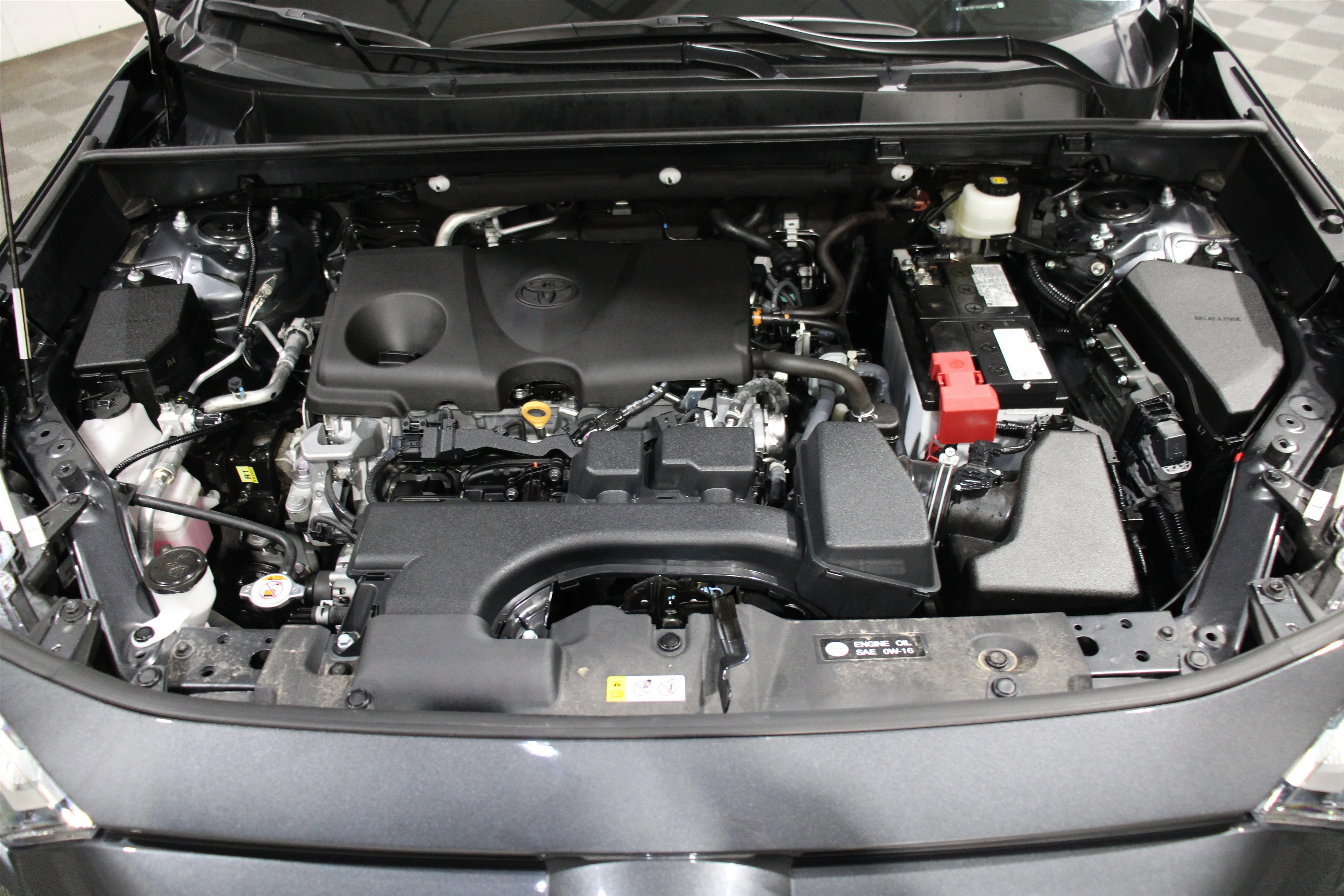 Used 2025 Gray Toyota XLE Premium image 38