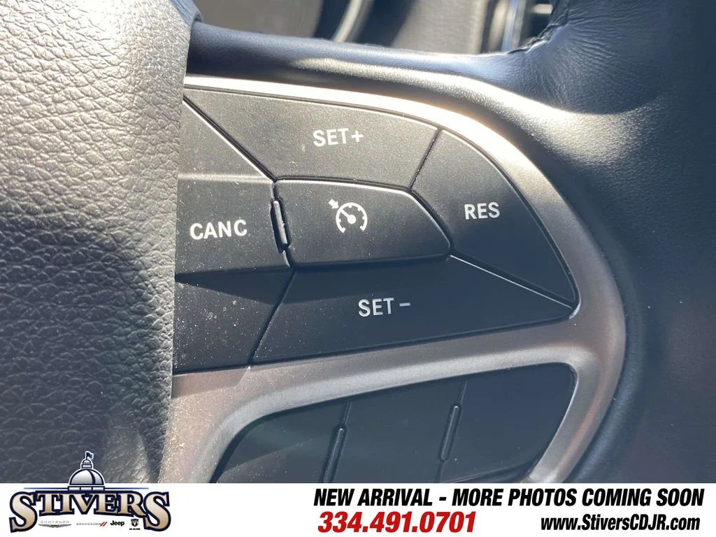 Used 2019 Black Jeep Limited image 31