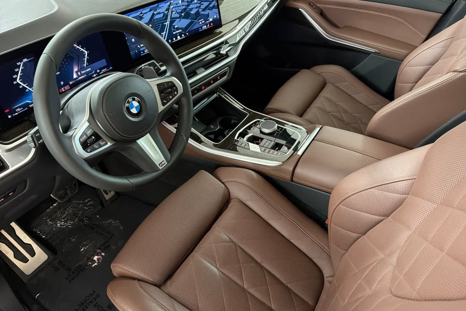 Certified Used 2024 Manhattan Green Metallic BMW xDrive40i image 11