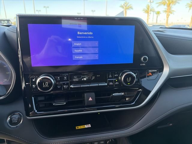 2023 Toyota Highlander Platinum - Photo 19