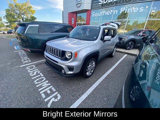 Used 2021 Silver Jeep Latitude image 7