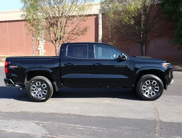2026 Chevrolet Colorado Z71 - Photo 31