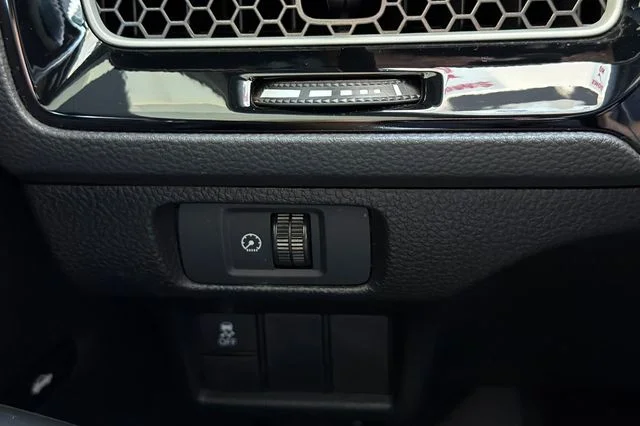 Certified Used 2025 Urban Gray Pearl Honda Sport image 31