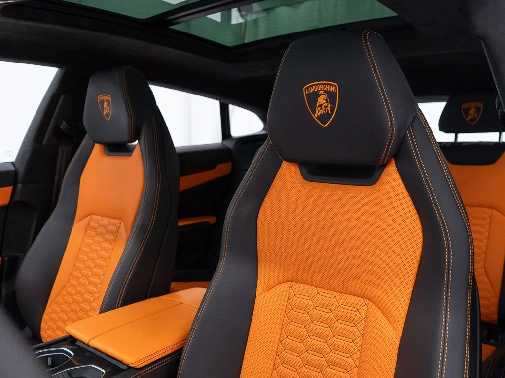 Used 2022 Blu Cepheus Lamborghini  image 16