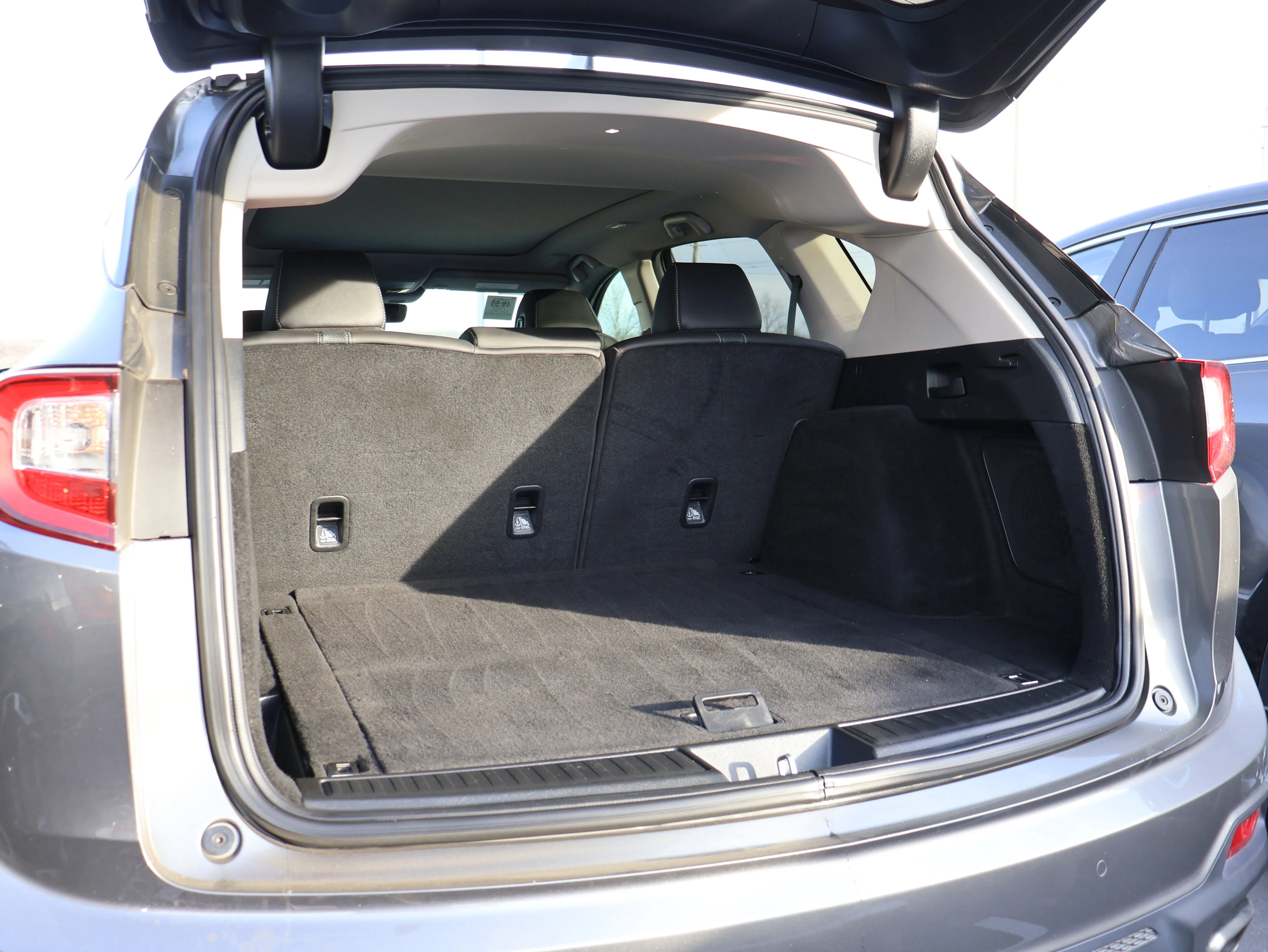 Used 2024 Liquid Carbon Metallic Acura w/Technology Package image 16