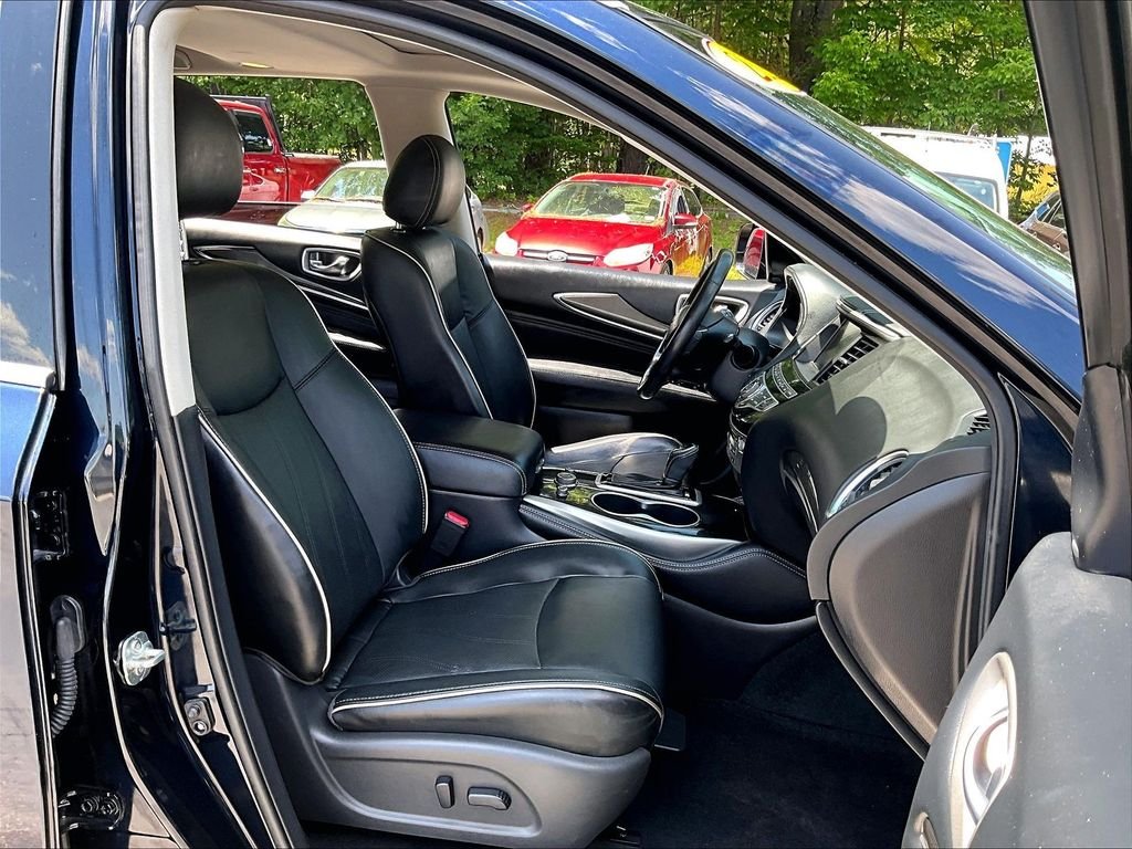 Used 2020 Hermosa Blue INFINITI LUXE image 14