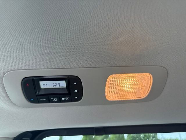 2025 Honda Odyssey EX-L - Photo 23