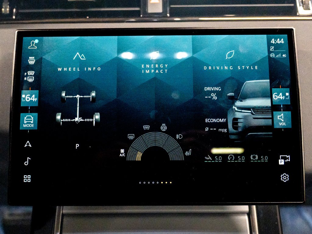 Used 2025 Black Land Rover S image 24