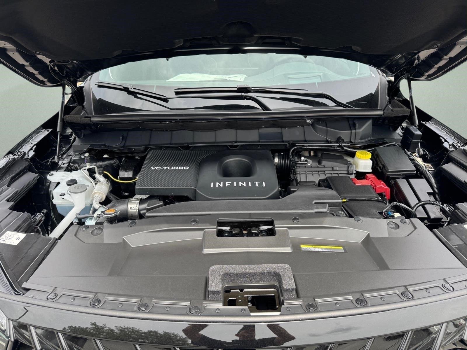 New 2027 2T DEEP EMRD INFINITI Autograph AWD image 11