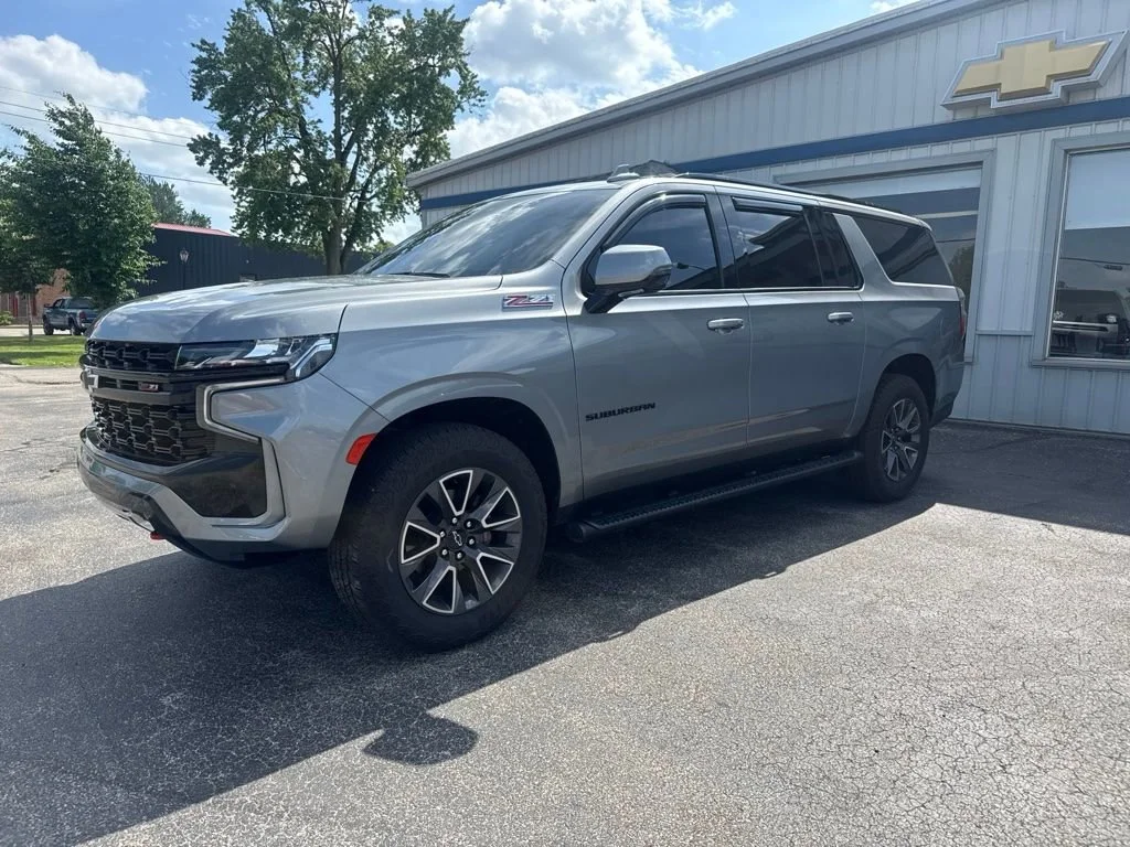 Used 2023 Sterling Gray Metallic Chevrolet Z71 image 4