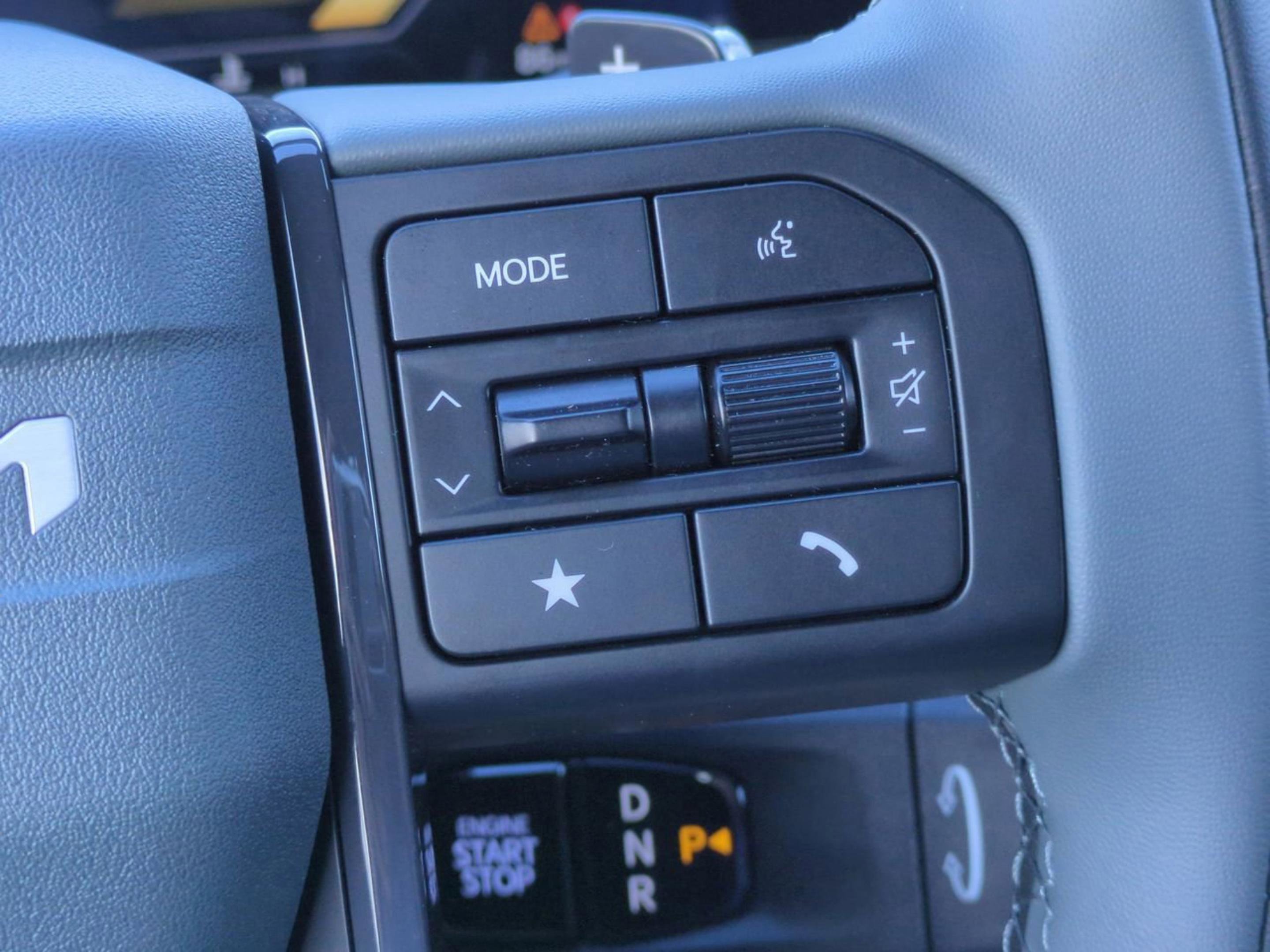 New 2027 Glacial White Pearl Kia X-Line SX-Prestige image 40