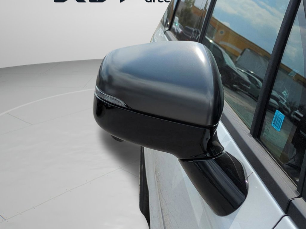 New 2026 Snow White Pearl Kia SX image 12