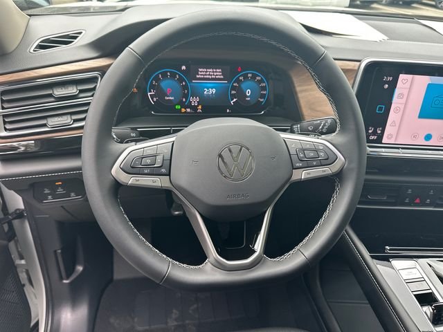 New 2026 White/off-white Volkswagen 2.0T SE w/Technology image 17