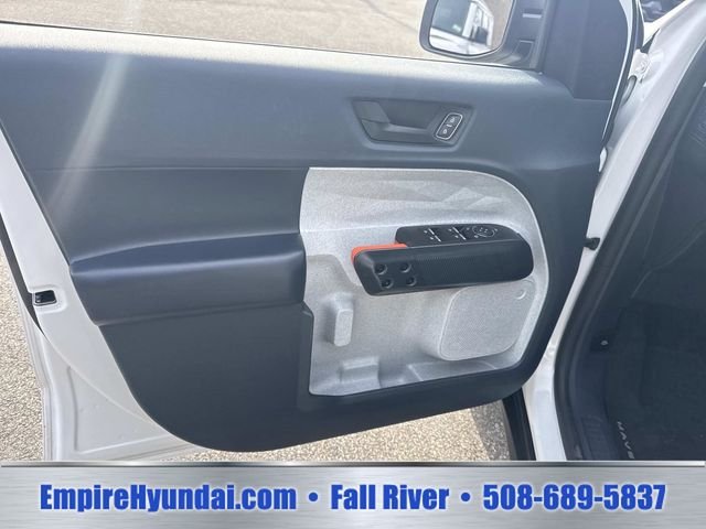 Used 2024 Oxford White Ford XLT image 18