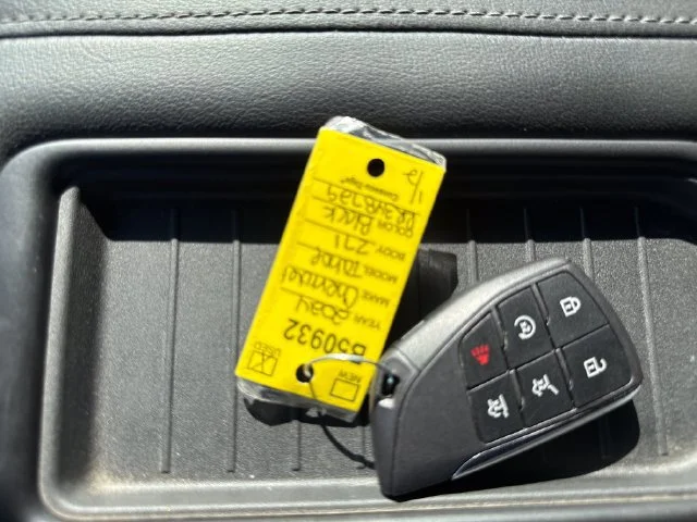 Used 2024 Black Chevrolet Z71 image 34