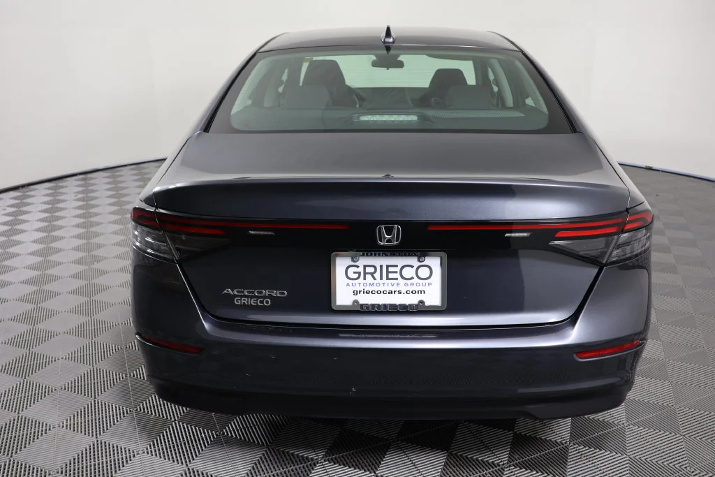 Used 2024 Meteorite Gray Metallic Honda LX image 7