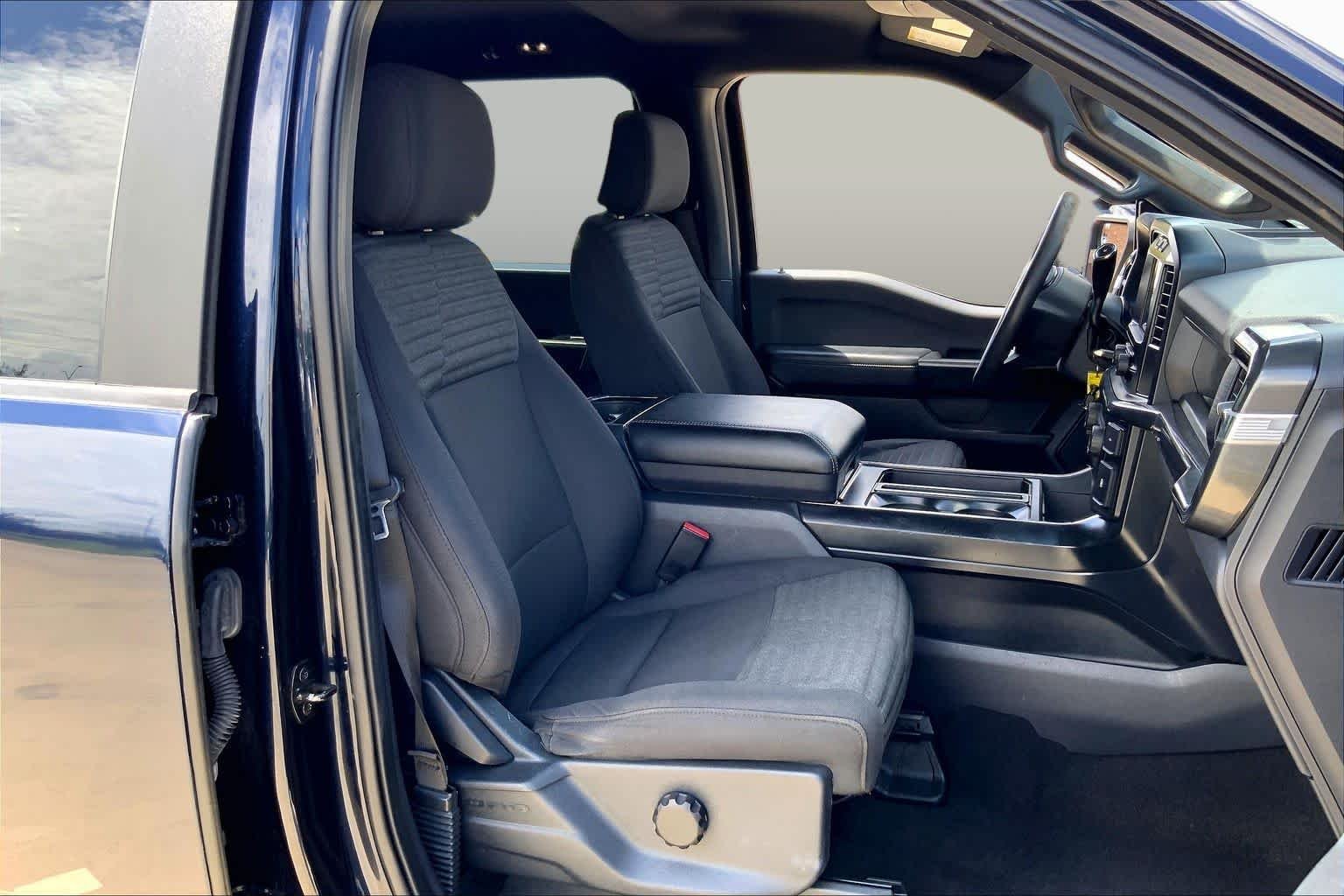 2023 Ford F-150 XL - Photo 9