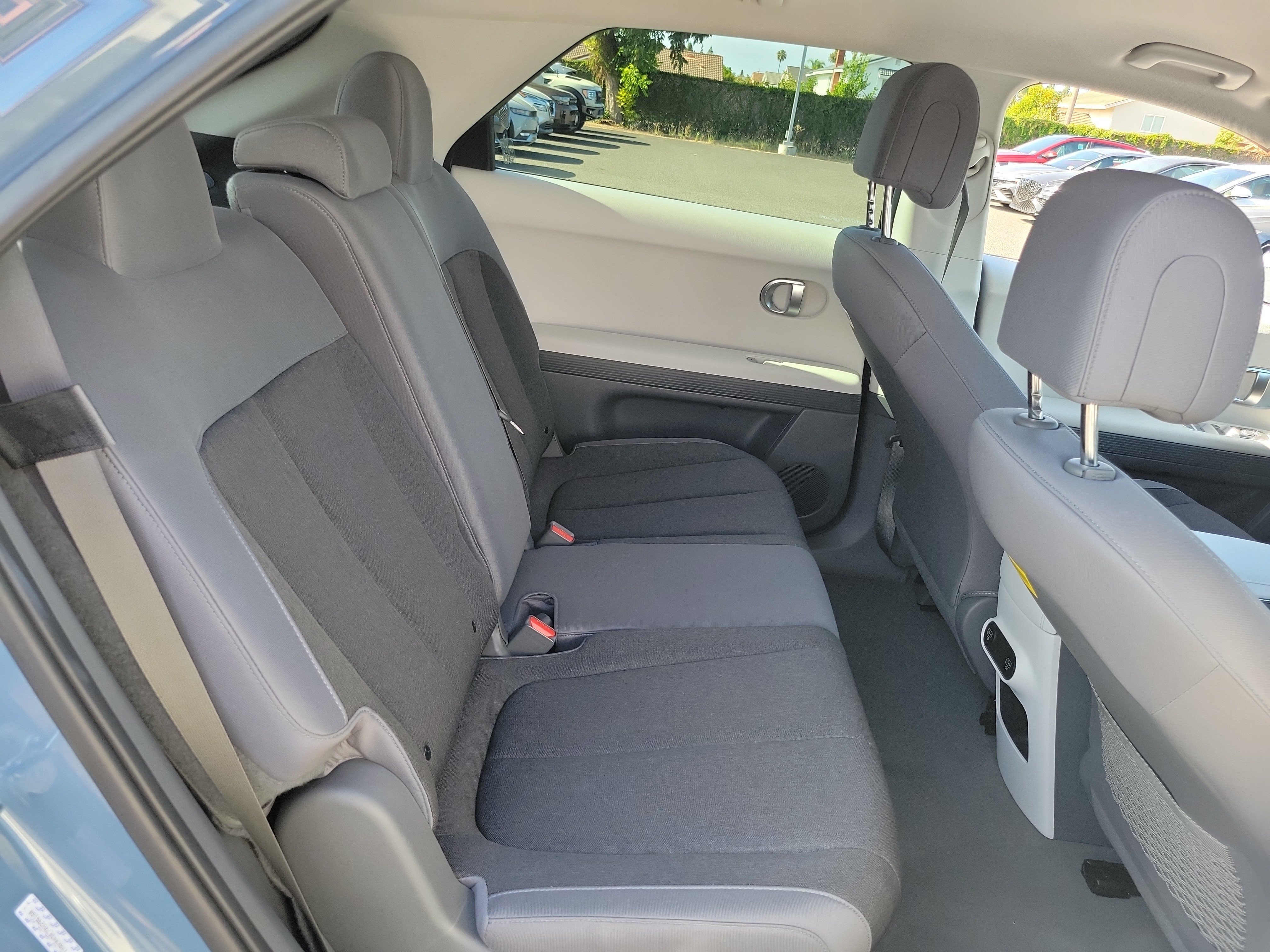 2024 Hyundai IONIQ 5 SEL - Photo 23