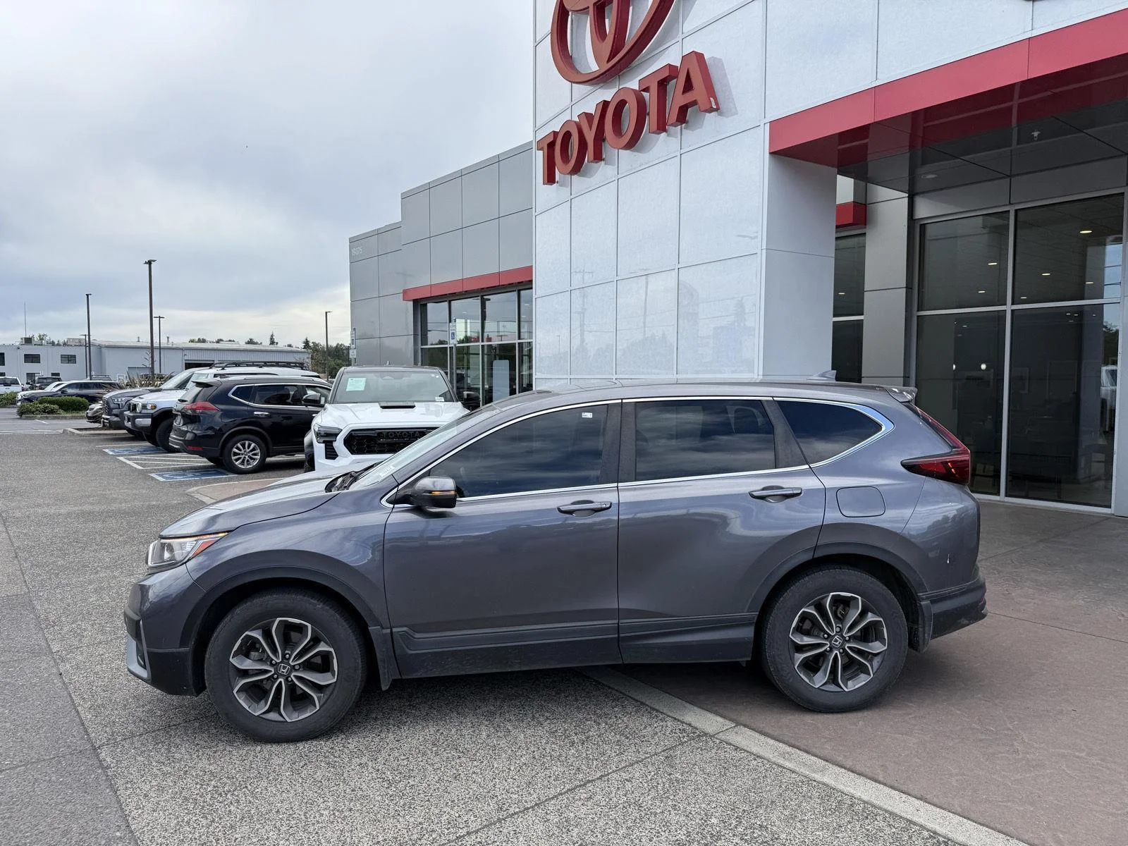 Used 2020 Sonic Gray Pearl Honda EX-L image 3