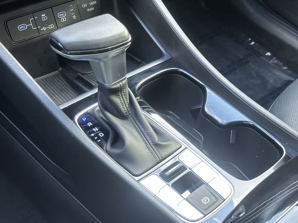 Used 2025 Serenity White Pearl Hyundai SEL Convenience image 21