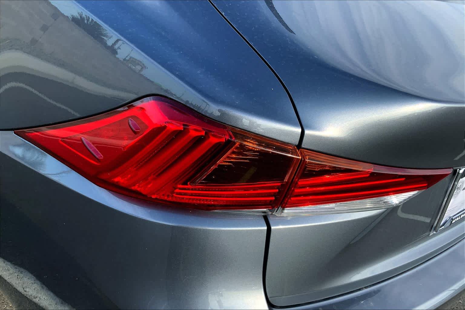 Used 2018 Nebula Gray Pearl Lexus  image 28
