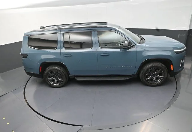 New 2026 Steel Blue Exterior Paint Jeep Limited Altitude image 17