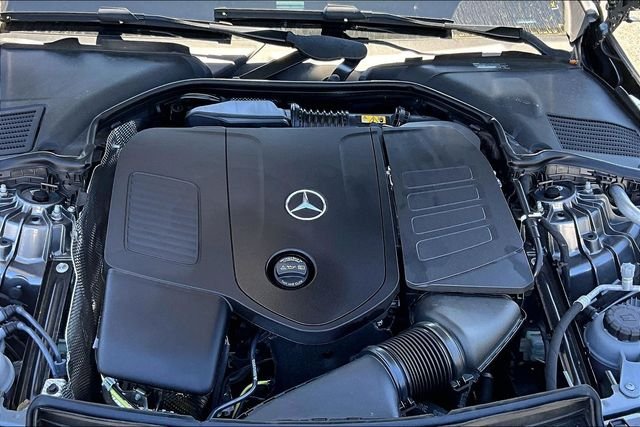 2025 Mercedes-Benz C-Class Sedan C 300 - Photo 9