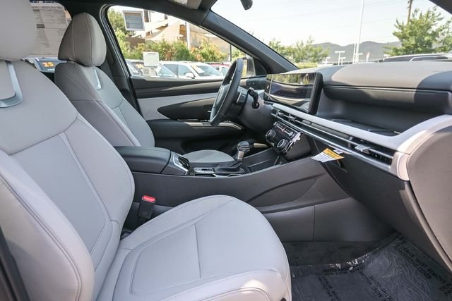 New 2025 White Hyundai Limited image 17