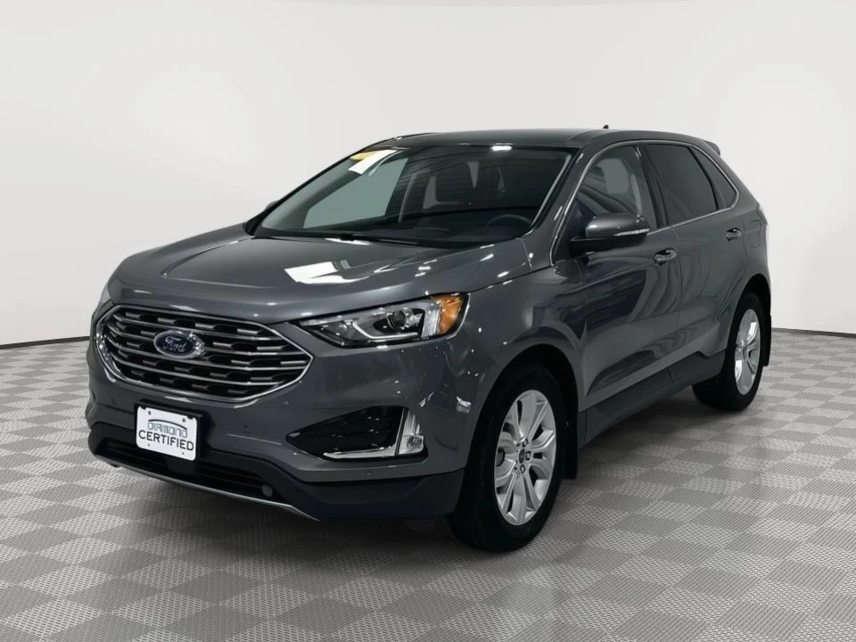 Used 2022 . Ford Titanium image 1