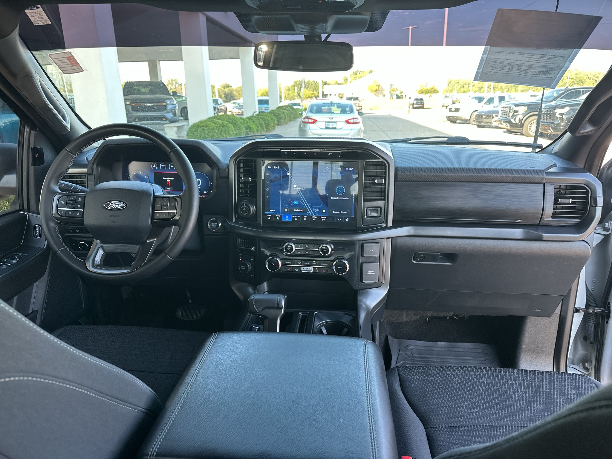 Used 2024 AVALANCHE Ford XLT image 3