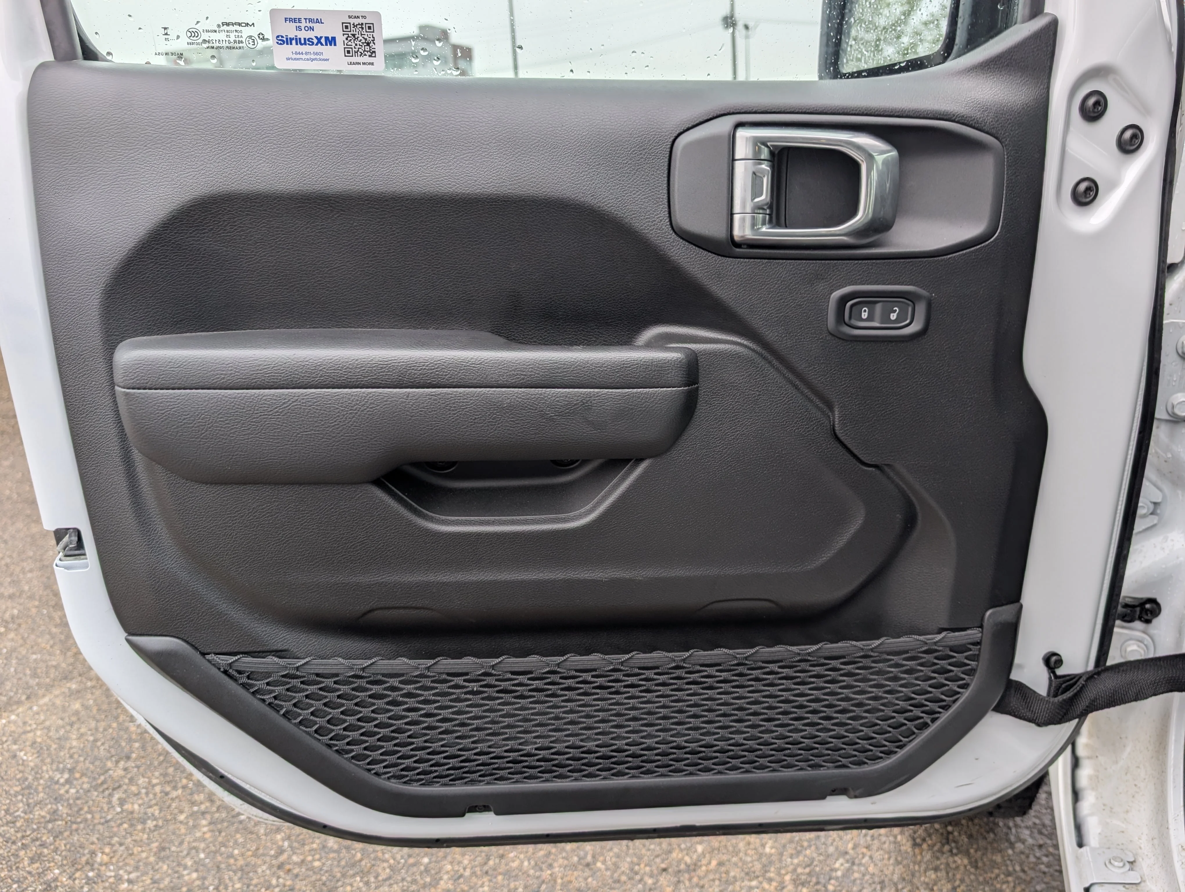Used 2025 Bright White Jeep Sport image 15
