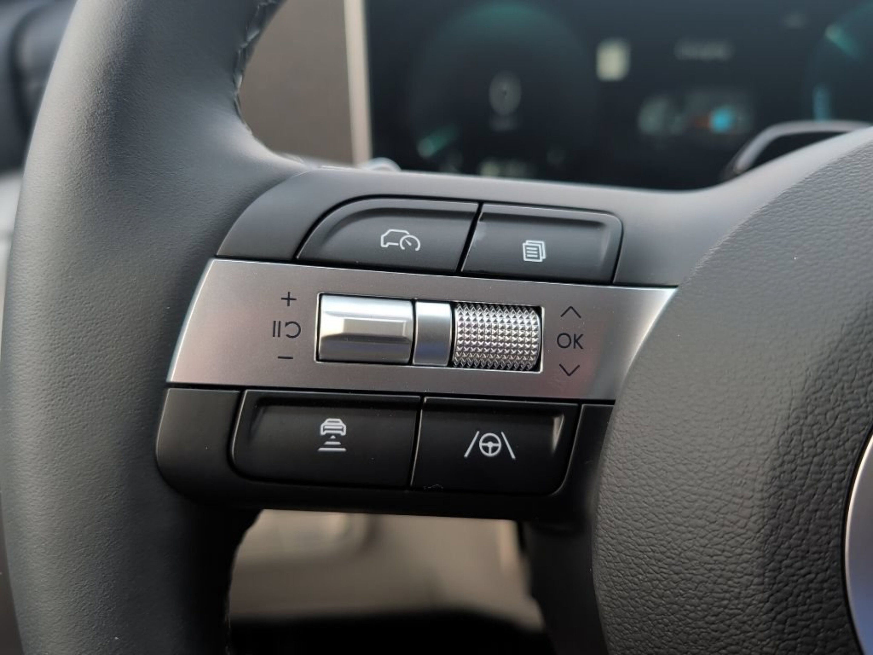 New 2026 Ecotronic Gray Hyundai Limited image 23
