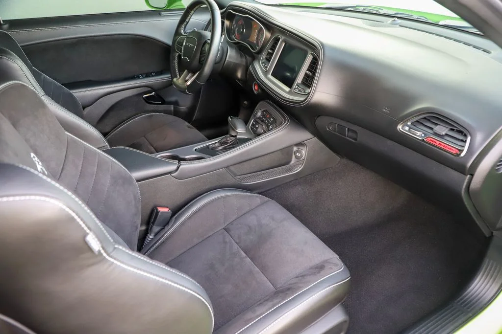 2023 Dodge Challenger SRT - Photo 10