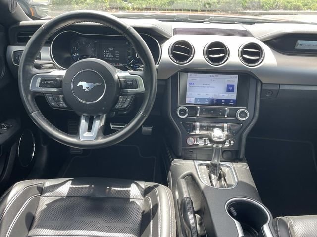 Used 2022 Red Ford GT Premium image 11