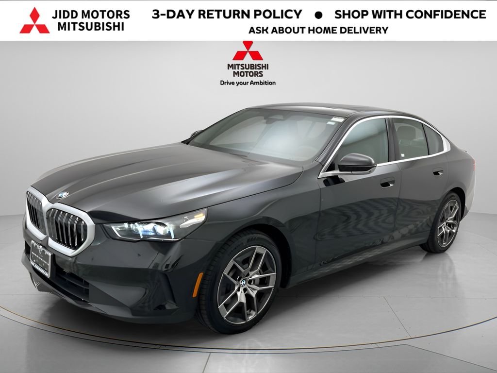 2026 BMW 5 Series 530i xDrive Sedan's photo