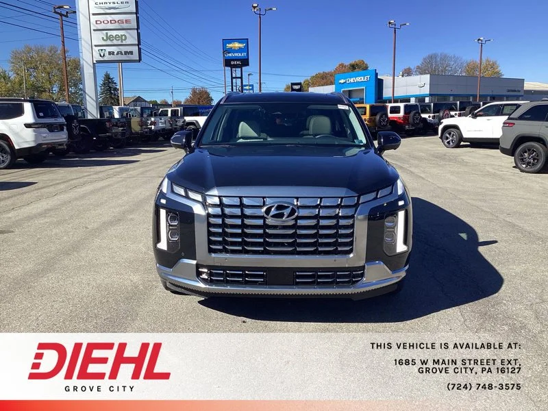 Used 2023 White Hyundai Calligraphy image 2