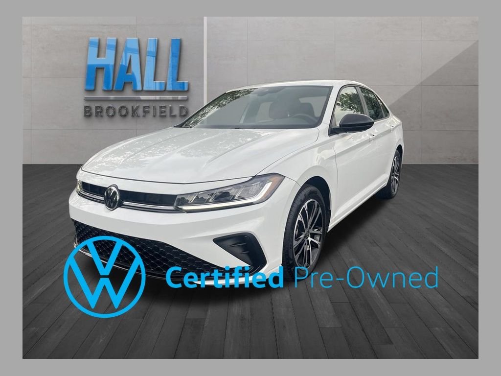 Used 2025 White Volkswagen 1.5T Sport image 1