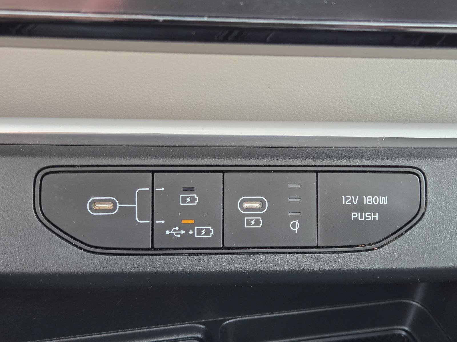 2025 Kia Carnival SX Prestige - Photo 31