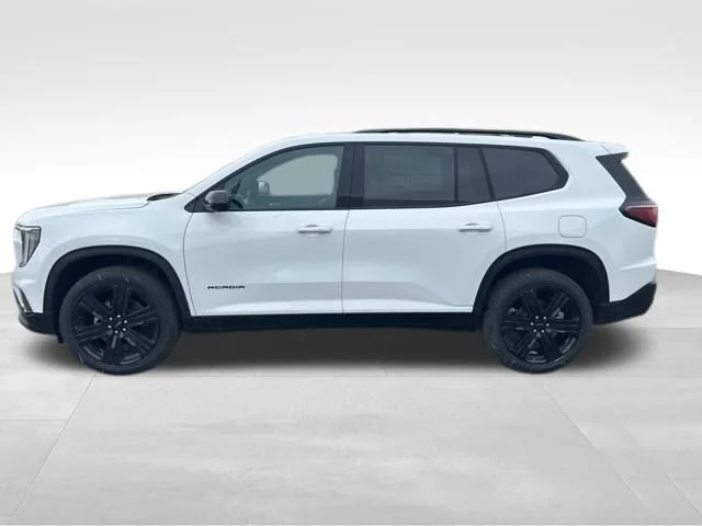 New 2026 Summit White GMC Elevation image 2