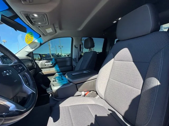 Certified Used 2022 SUMMIT WHITE Chevrolet RST image 18