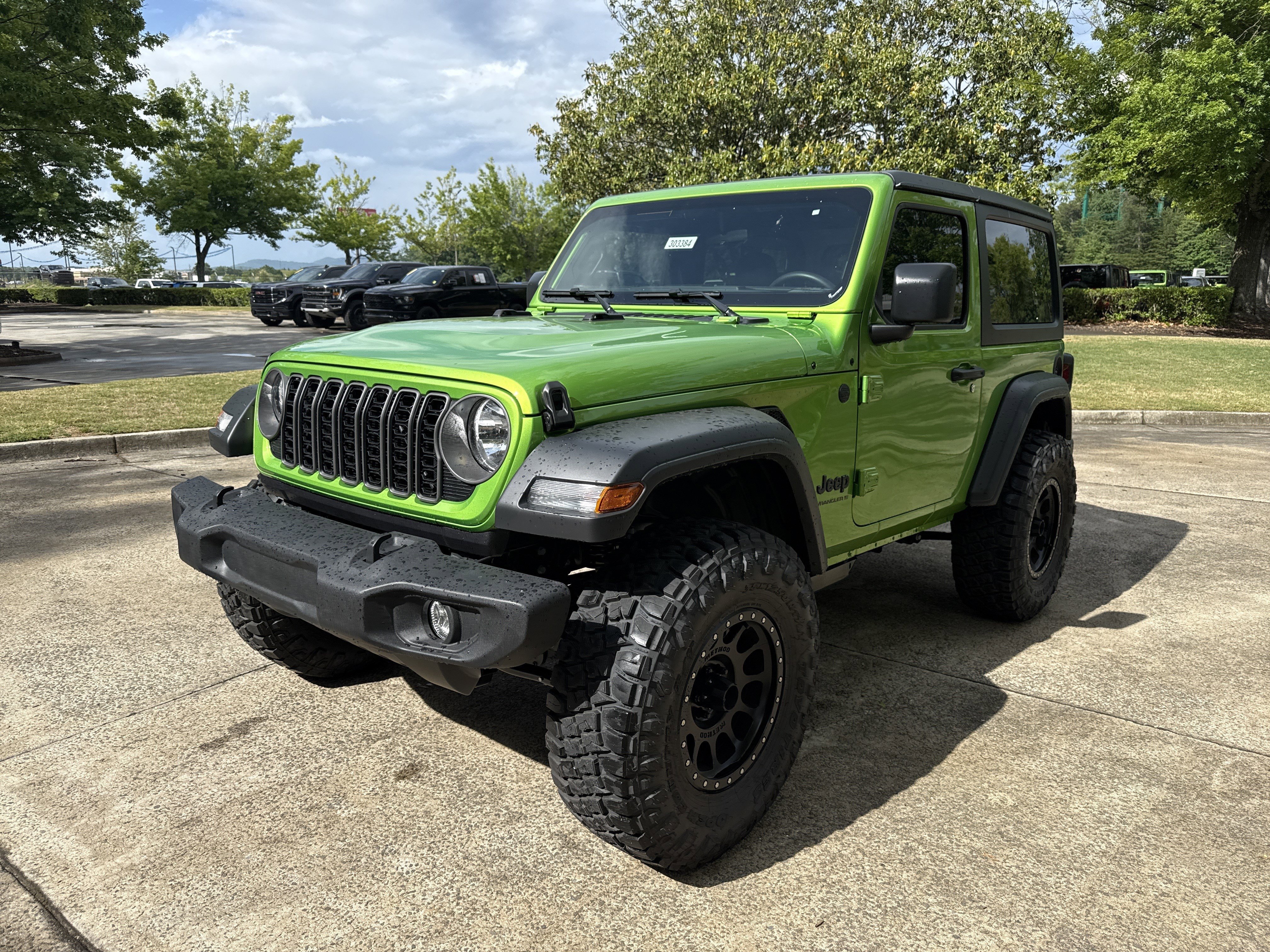 New 2026 Mojito Clearcoat Jeep Sport image 3