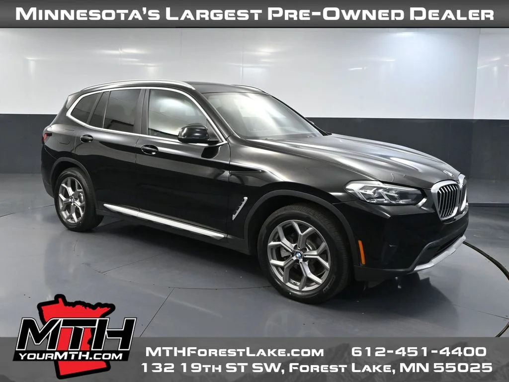 Used 2023 Black BMW xDrive30i image 1
