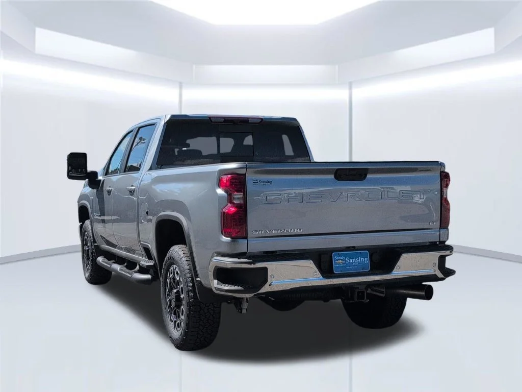 New 2026 Sterling Gray Metallic Chevrolet LT image 4