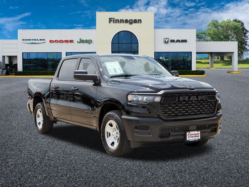 New 2026 Diamond Black Crystal Pearl-Coat Exterior Paint RAM Tradesman image 1