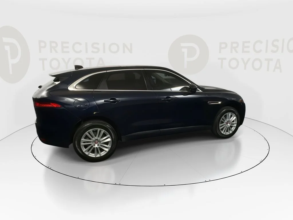 Used 2020 Portofino Blue Metallic Jaguar 30t Prestige image 22