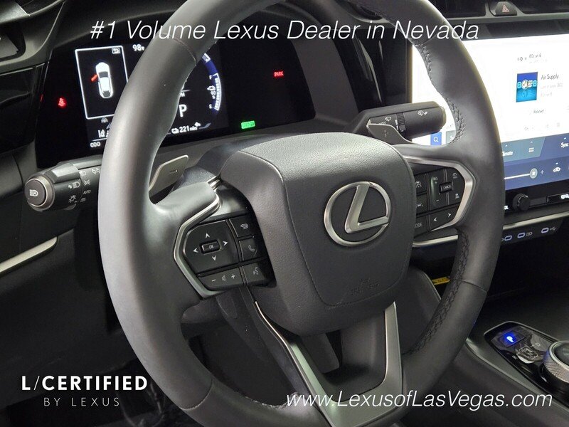 Certified Used 2025 Caviar Lexus  image 31