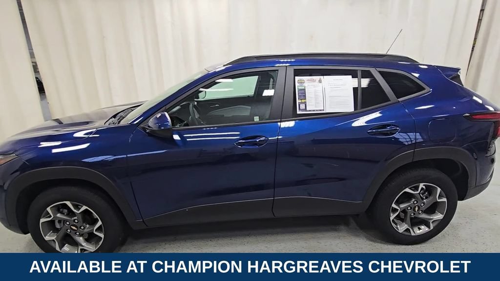 2024 Chevrolet Trax LT - Photo 6
