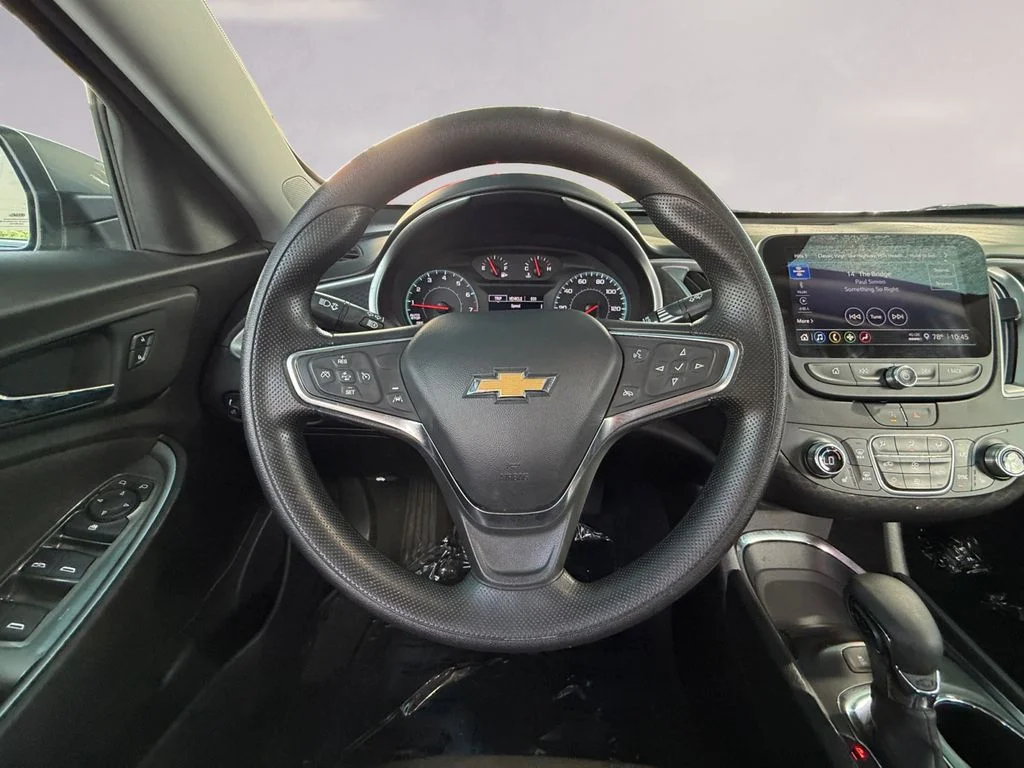 2025 Chevrolet Malibu 1LT - Photo 13
