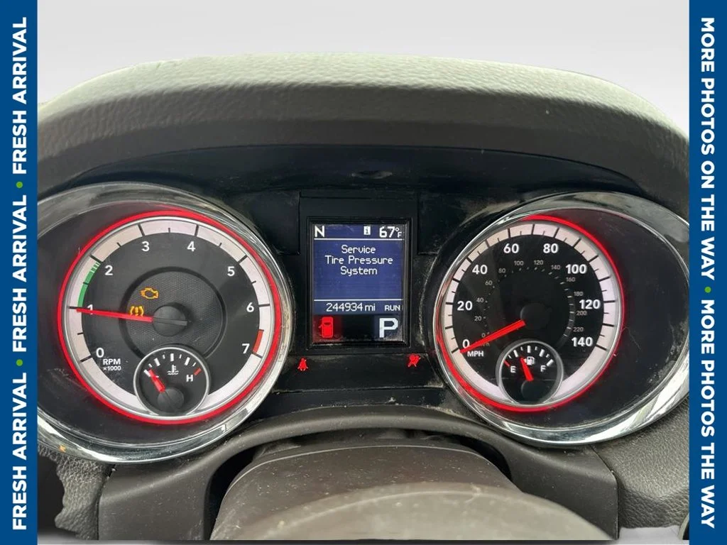 Used 2012 Silver Dodge Crew image 1